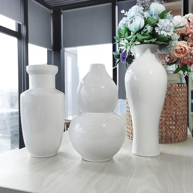 A22012 White Vase 3 of set